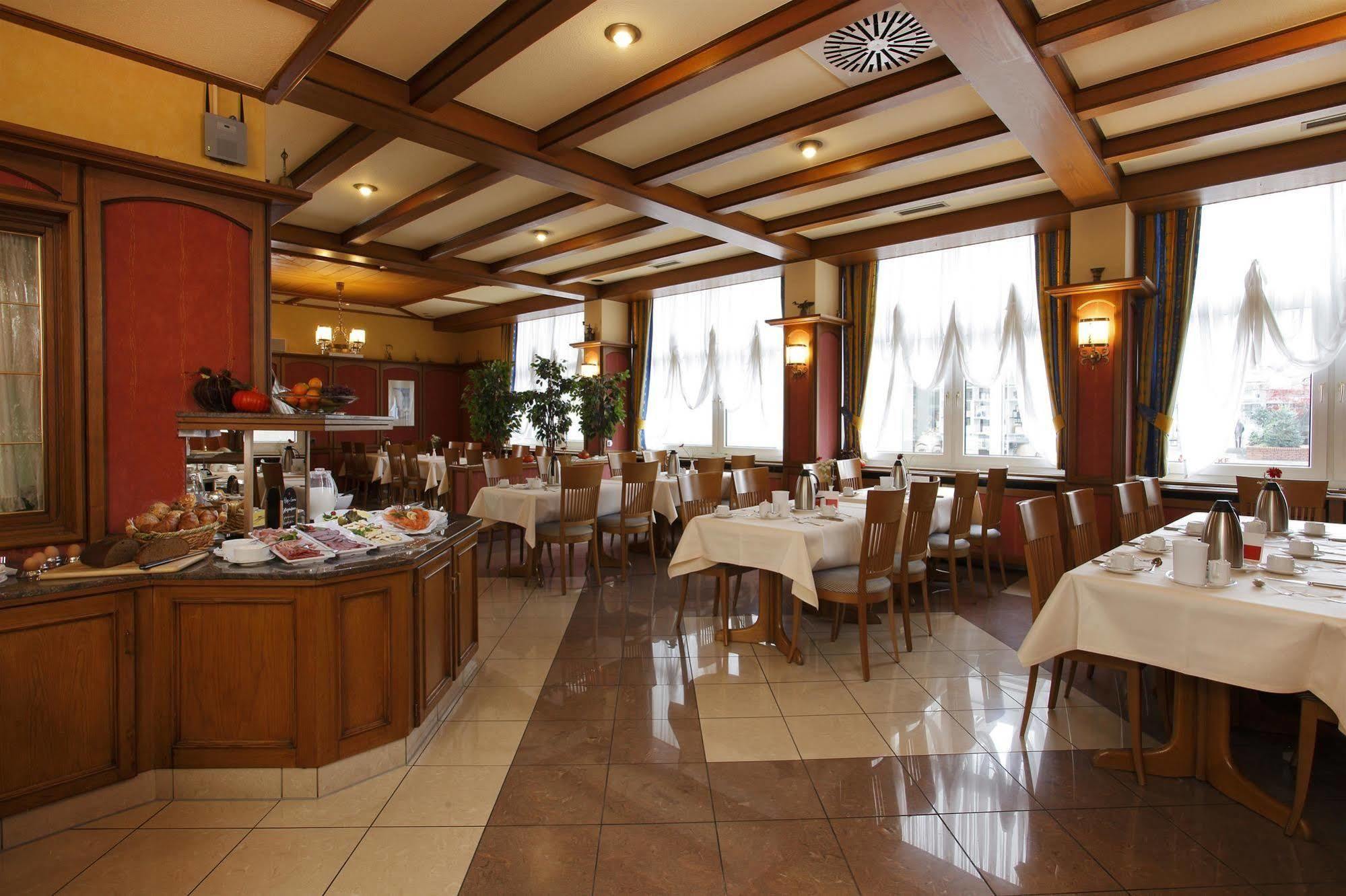 H+ Hotel Siegen Extérieur photo