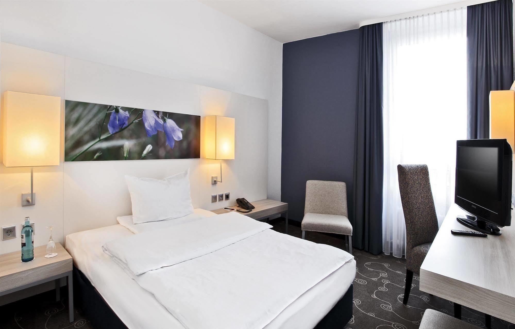 H+ Hotel Siegen Extérieur photo